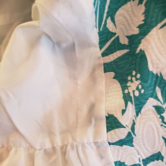 NWOT Gorgeous Chadwicks Seafoam Green Coat with Flower Pattern. Size 4 - Picture 7 of 7